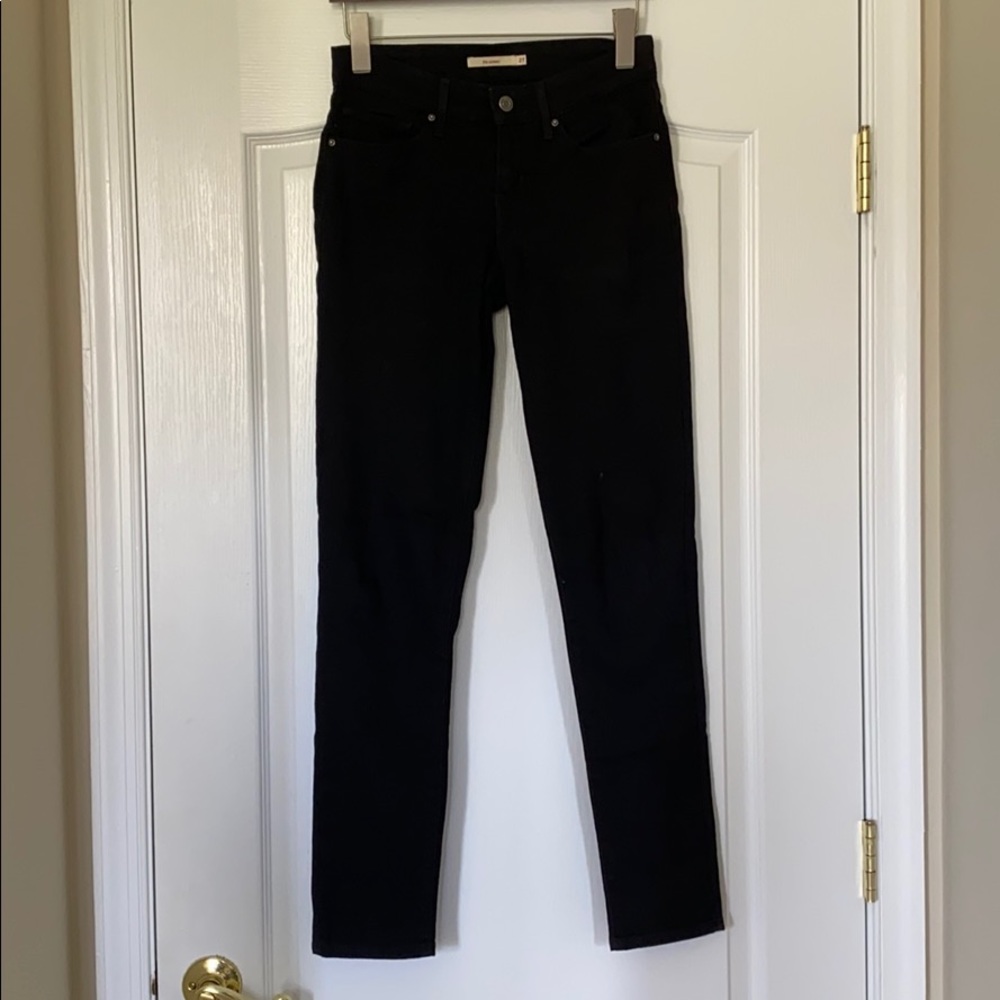 Levi 711 Black Skinny Jeans